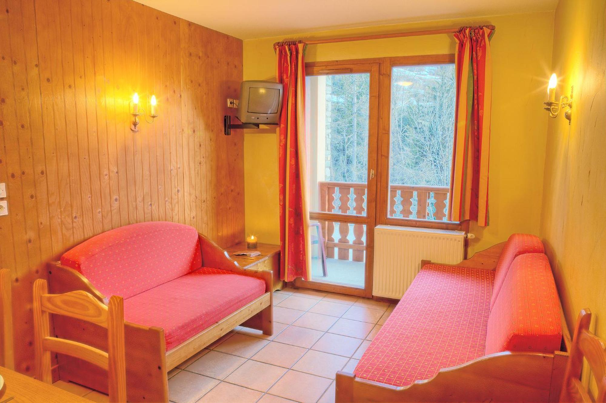 Residence Les Balcons De Val Cenis Le Haut Lanslevillard Exterior foto