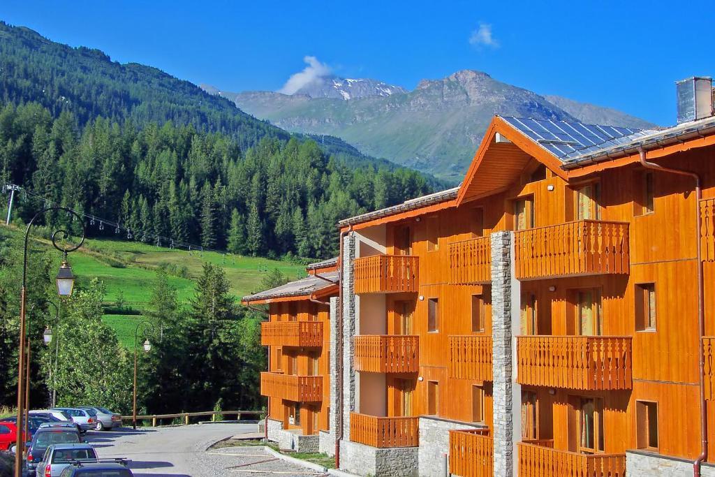 Residence Les Balcons De Val Cenis Le Haut Lanslevillard Exterior foto